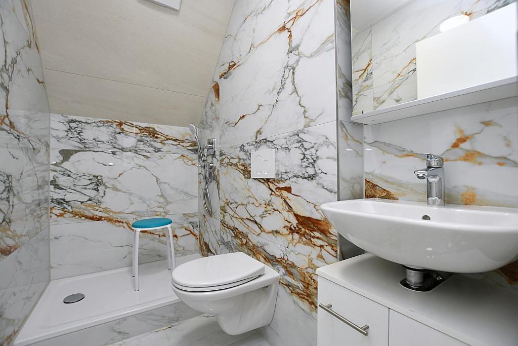 City-Hotel Zuffenhausen - Apartments 슈투트가르트 외부 사진